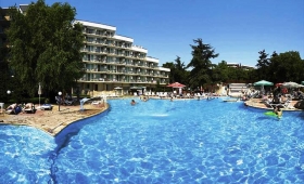 Абитуриентски бал в Хотел " Laguna Garden " 4***