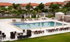 Абитуриентски бал в Хотел" Hanioti Melathron "4****   Халкидики