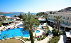 Абитуриентски бал в AYAZ AQUA BEACH